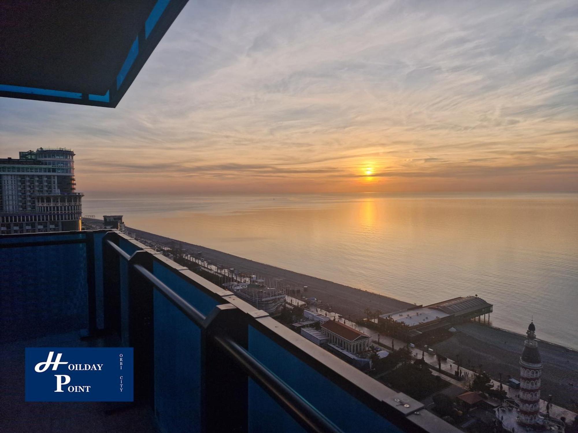 Holiday Point Orbi City Batumi Exterior foto